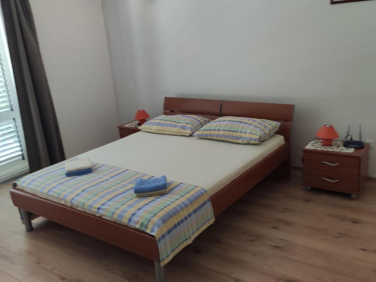 Apartments Ivo Makarska Exterior foto